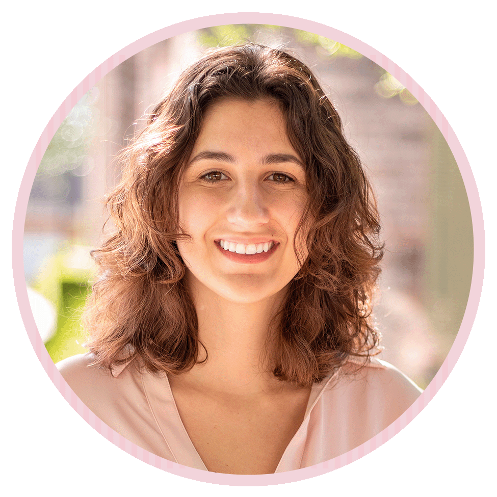 Advisor Nicole Davi