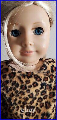 18 American Girl Doll Blonde hair and Blue Eyes 2008