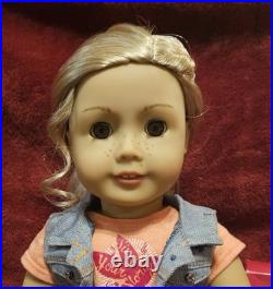 18 Inch American Girl Doll Tenney Grant Collection, With Brand New Outfit