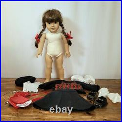 1980's Vtg. White Body Pleasant Company Molly American Girl Doll with Full Meet