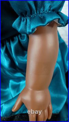 2011 American Girl 18 Doll Cecile Rey Retired Beautiful Doll Collectors