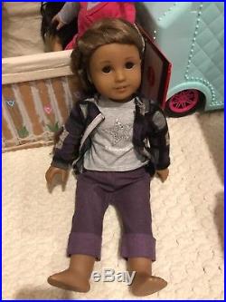 6 American Girl dolls, accessories and clothes lot. Excellent condition
