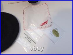 AMERICAN GIRL DOLL PLEASANT COMPANY -MOLLY McINTIRE RARE FIND COLLECTORS