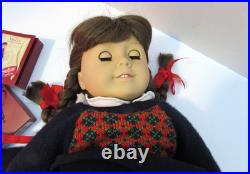 AMERICAN GIRL DOLL PLEASANT COMPANY -MOLLY McINTIRE RARE FIND COLLECTORS