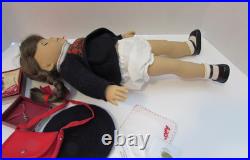 AMERICAN GIRL DOLL PLEASANT COMPANY -MOLLY McINTIRE RARE FIND COLLECTORS