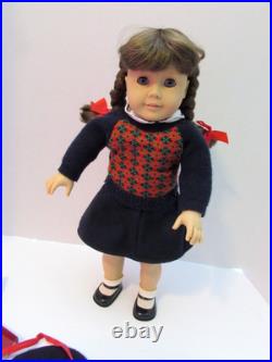 AMERICAN GIRL DOLL PLEASANT COMPANY -MOLLY McINTIRE RARE FIND COLLECTORS
