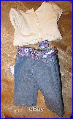 AMERICAN GIRL KANANI 2011 Doll of the Year! With extras outfits, PJ's EUC