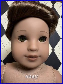 American Girl CYO Brown Hair, Hazel Eyes, Medium Skin Tone