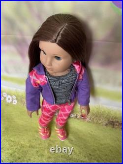 American Girl Create Your Own CYO Doll, Meet Outfit Displayed Only READ DETAILS