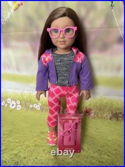 American Girl Create Your Own CYO Doll, Meet Outfit Displayed Only READ DETAILS
