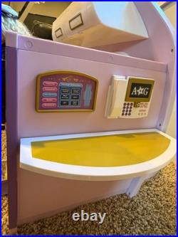 American Girl Doll Air Lines Play Set Air Plane Working Lights Doll an Outfit