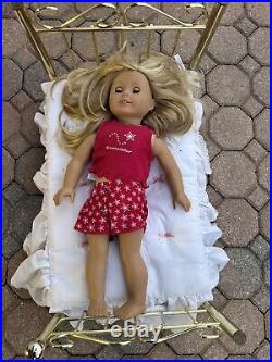 American Girl Doll (Blonde) + Bed + Suitcase withclothes