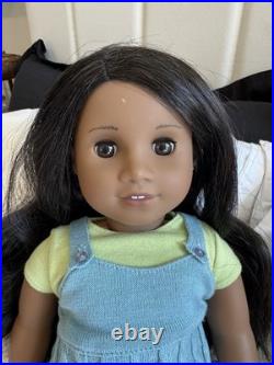 American Girl Doll GOTY 2009 Retired Sonali Doll With Outfit Good condition