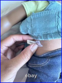 American Girl Doll GOTY 2009 Retired Sonali Doll With Outfit Good condition