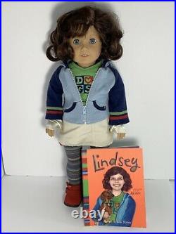 American Girl Doll LINDSEY, GOTY Collection, in Meet Outfit withBook