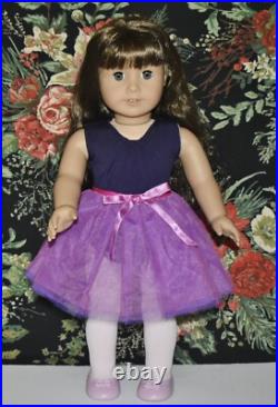 American Girl Doll Lot 2 withBrown Hair Hazel Eyes & Brown Eyes withBaking Book