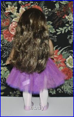 American Girl Doll Lot 2 withBrown Hair Hazel Eyes & Brown Eyes withBaking Book