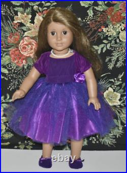 American Girl Doll Lot 2 withBrown Hair Hazel Eyes & Brown Eyes withBaking Book