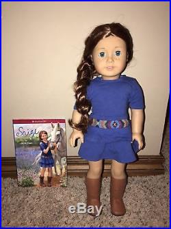 American Girl Doll Saige Girl Of The Year 2013 In Original Meet Outfit Retired