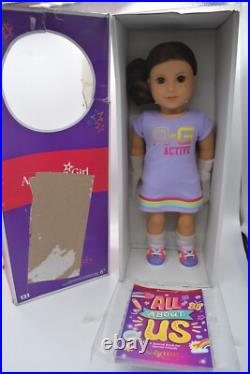 American Girl Doll Truly Me #121, Brown Eyes and Brown Hair, DAMAGED BOX