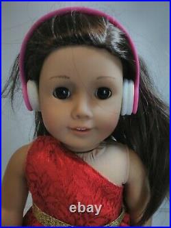 American Girl Doll Year 2014 -PA-11392(HK) Brown Hair/Brown Eyes