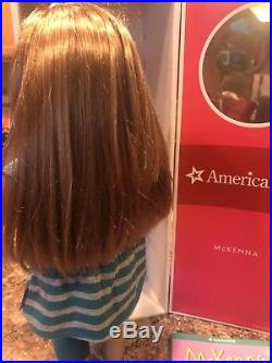 American Girl Doll of the Year McKenna retired 2012 Book Box Meet Outfit