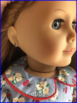 American Girl Emily Bennet Historical 18 Doll & Book Retired WithBox Excellent