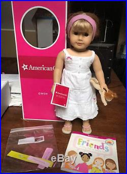 American Girl GWEN Friend of Doll of the Year Chrissa + Book Gorgeous! In box