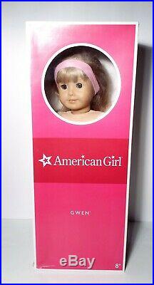 American Girl Gwen Thompson Doll with Box Chrissa Friend Girl of the year 2009