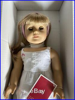 American Girl Gwen With Box And Book Display Doll