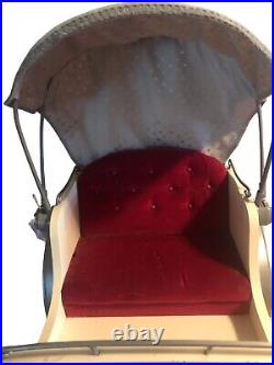 American Girl Holiday PRETTY CITY CARRIAGE Christmas Sleigh for Truly Me Dolls
