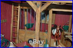 American Girl Illuma Room Horse Stable with Glitter and Glitz Breyer EUC AG Mini