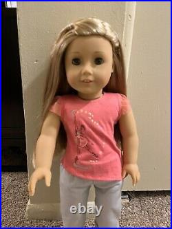 American Girl Isabelle Palmer Girl of The Year 2014 18 Doll With Accessories