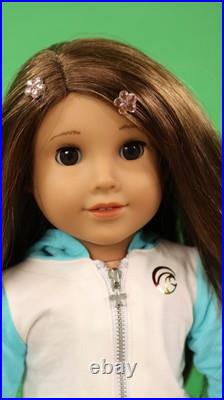 American Girl Joss Kendrick 2020 GOTY + Surf Board, Book & Accessories