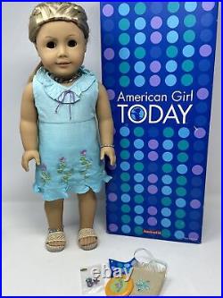 American Girl Kailey Doll Girl of the Year 2003 Retired MINT CONDITION