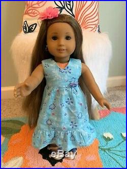 American Girl Kanani Doll of the Yr, Pierced Ears, Excellent Condition, Retired