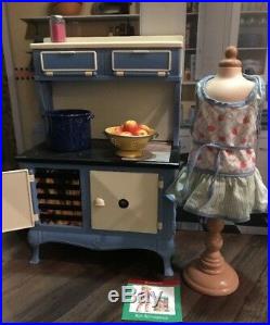 American Girl Kit's COOKSTOVE 18 Doll Kitchen Stove with accessories