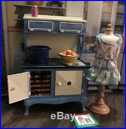 American Girl Kit's COOKSTOVE 18 Doll Kitchen Stove with accessories