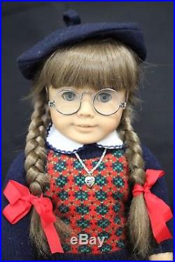 American Girl Molly Pleasant Company 18 Retired Historical Doll