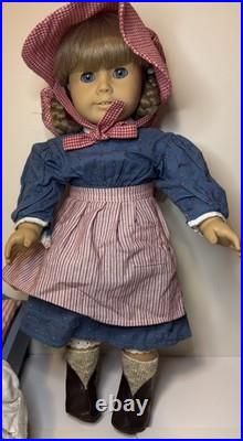American Girl Pleasant Company 1997 Kirsten Larson Doll, Bed, Pajamas, Books EUC