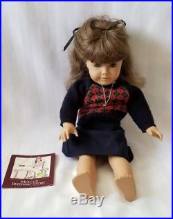 American Girl Pleasant Company Rare White Body Molly Doll, Retired WithNecklace