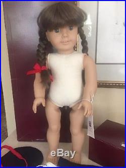 American Girl Pleasant Company WHITE Body MOLLY Historical Doll In BOX! RARE