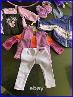 American Girl Truly Me (86) 18 Doll With Vintage Accessories & Clothing