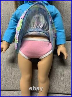 American Girl Truly Me Doll Caramel Blonde Hair Blue Eyes Earrings Extra Outfit