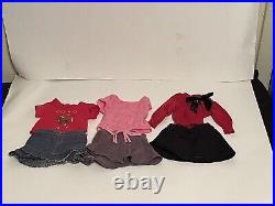 American Girl Truly me #22 with 30+ Clothing, Accessories, Closet. Excellent