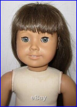 American Girl doll white body Molly Pleasant Company early version brown hair