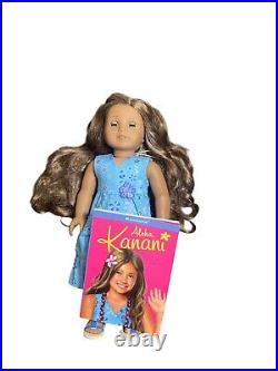 American girl Kanani Doll In Meet Outfit With Necklace Barrette&Book