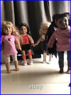 American girl doll Lot Of 4 (Two Pleasant Company)