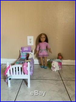 American girl doll With bed and accessories. (used) Truly Me