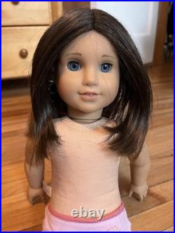 Chrissa Maxwell 2009 American Girl Doll of the Year w clothes & accessories